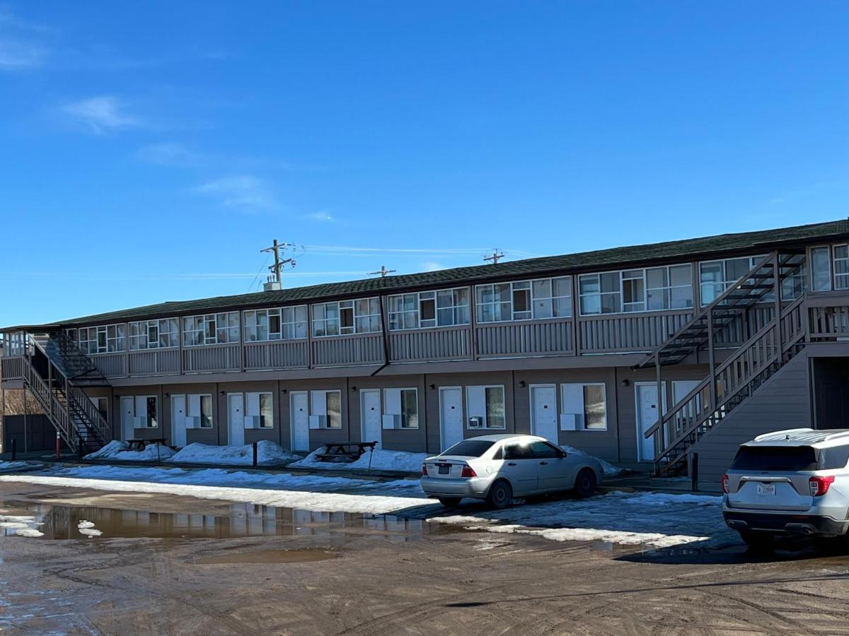 Cold Lake Kings Court Motel المظهر الخارجي الصورة